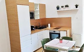 Home R374 #Freeparking